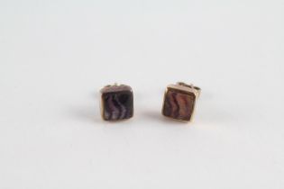 9ct gold blue john stud earrings (1.8g)