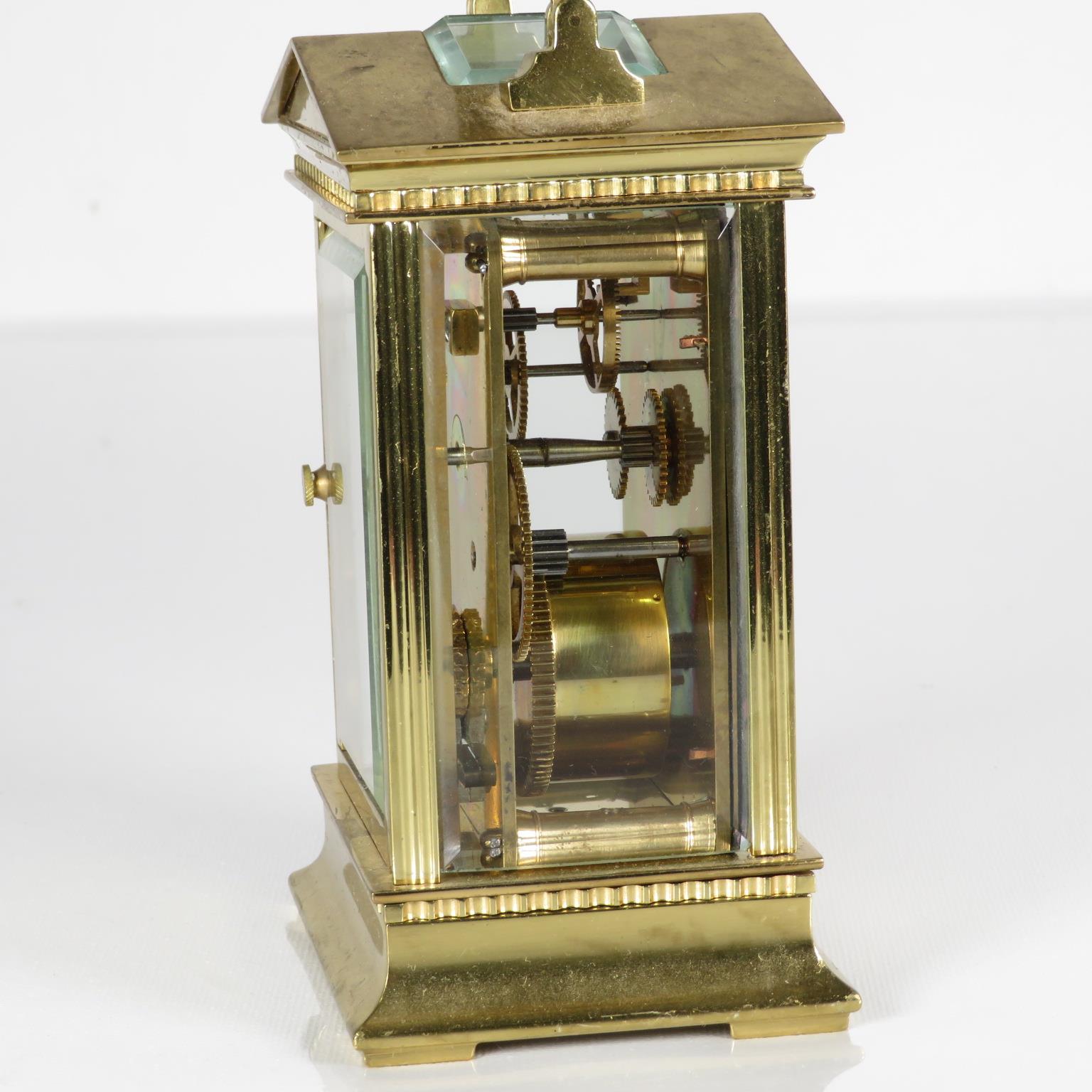 A midsize carriage clock 130mm x 70mm. Fully running // - Image 5 of 6