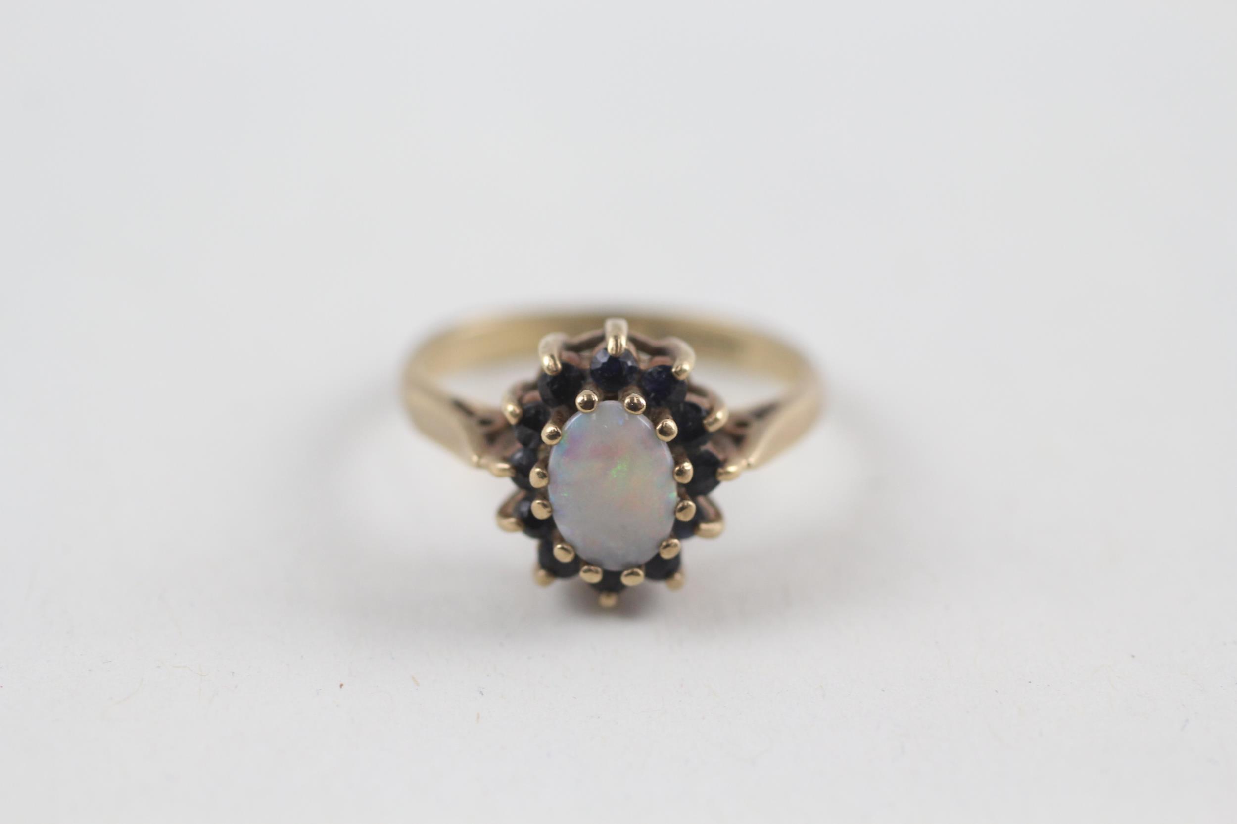 9ct gold opal & sapphire cluster ring (2.5g) Size K