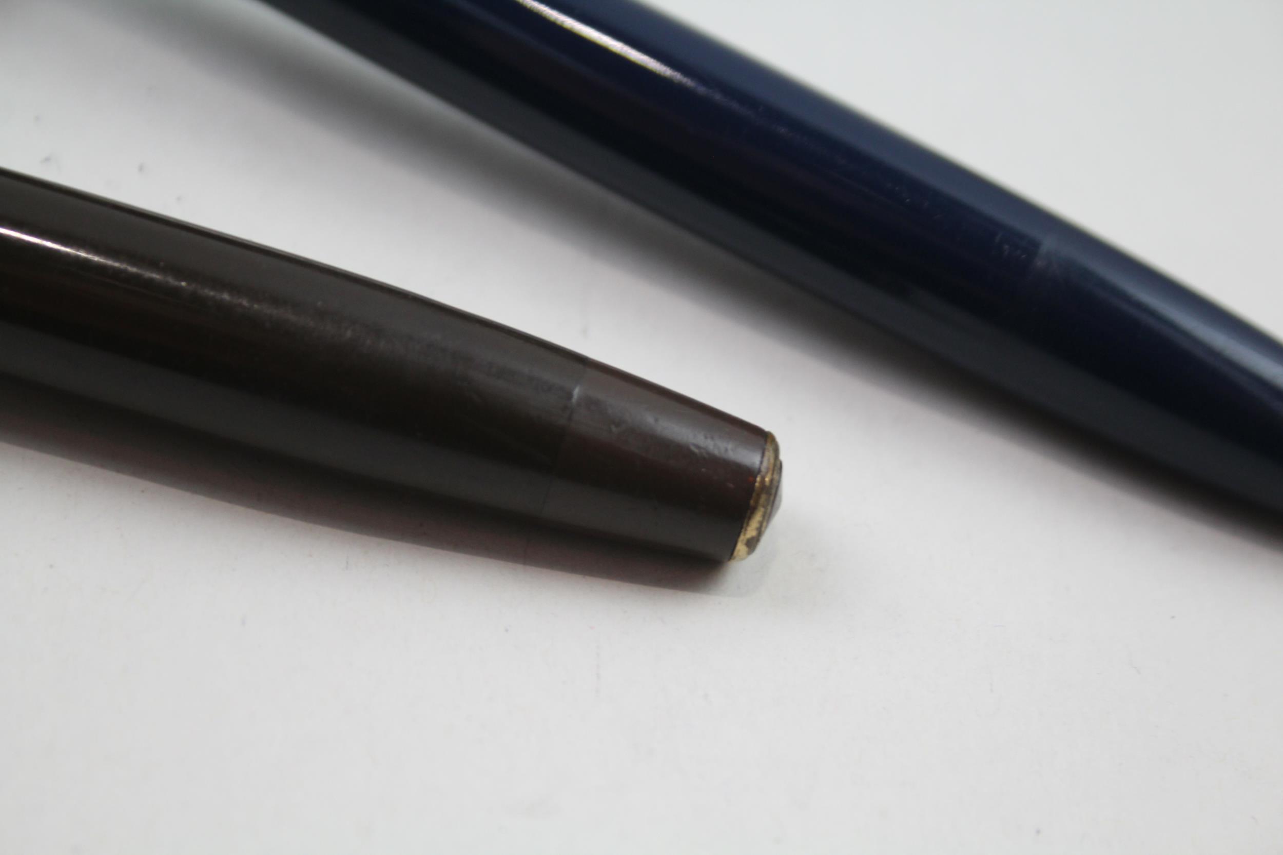 2 x Vintage PARKER Duofold Fountain Pens w/ 14ct Gold Nibs WRITING Inc Brown // Inc Brown & Navy - Image 5 of 10