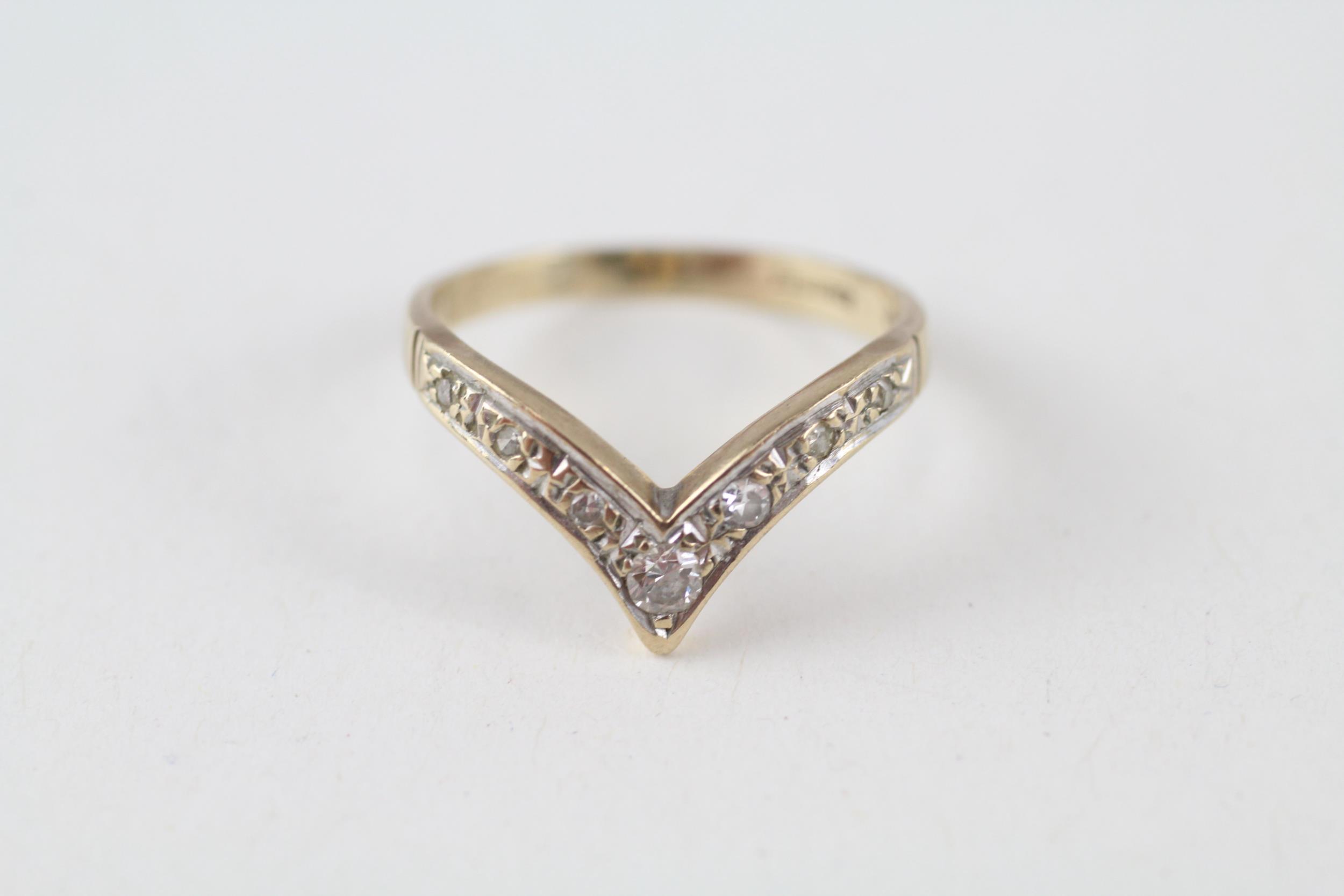 9ct gold diamond wishbone ring (1.6g) Size K 1/2