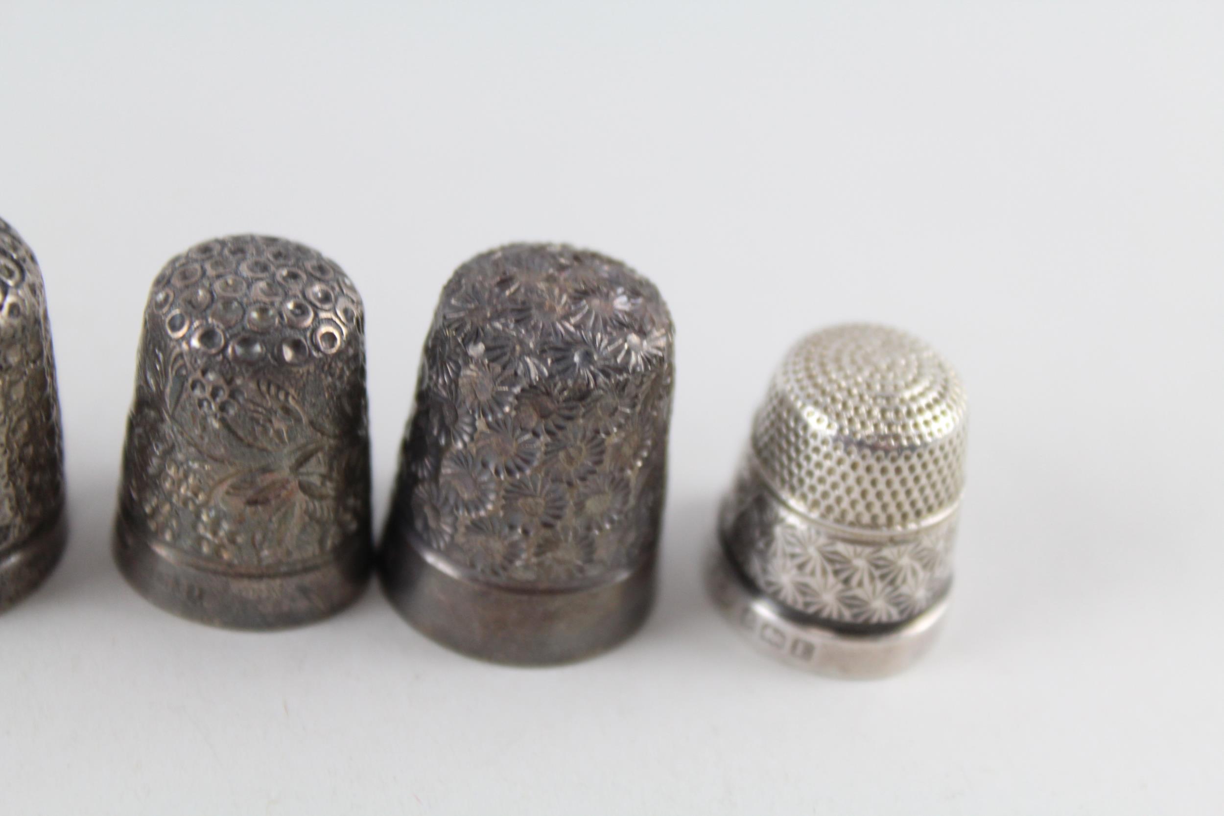 6 x Antique / Vintage .925 Sterling Silver Novelty Pin Cushion & Thimbles (27g) // In antique / - Image 4 of 4