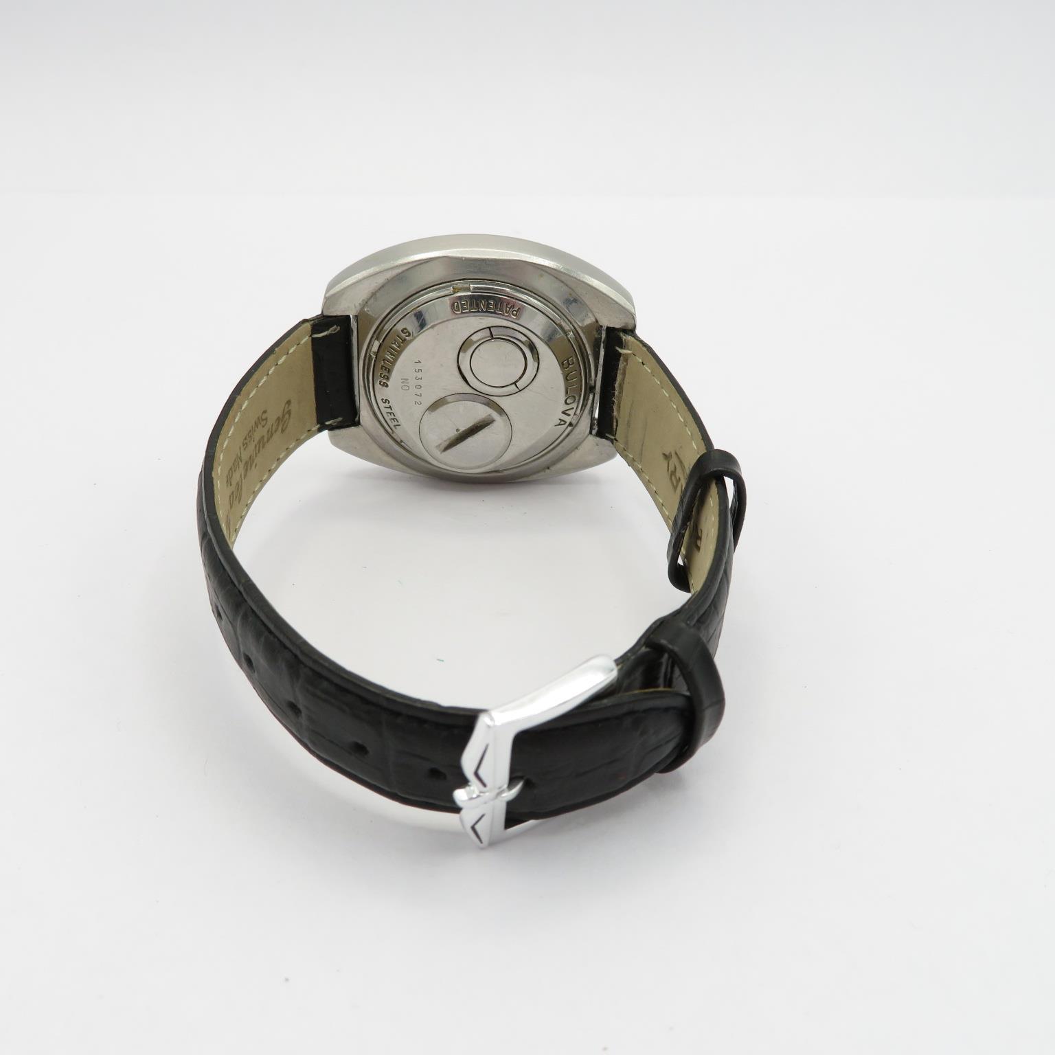Bulova Accutron Spaceview 214 gents rare tuning fork wristwatch working at time of listing. Circa - Image 6 of 9