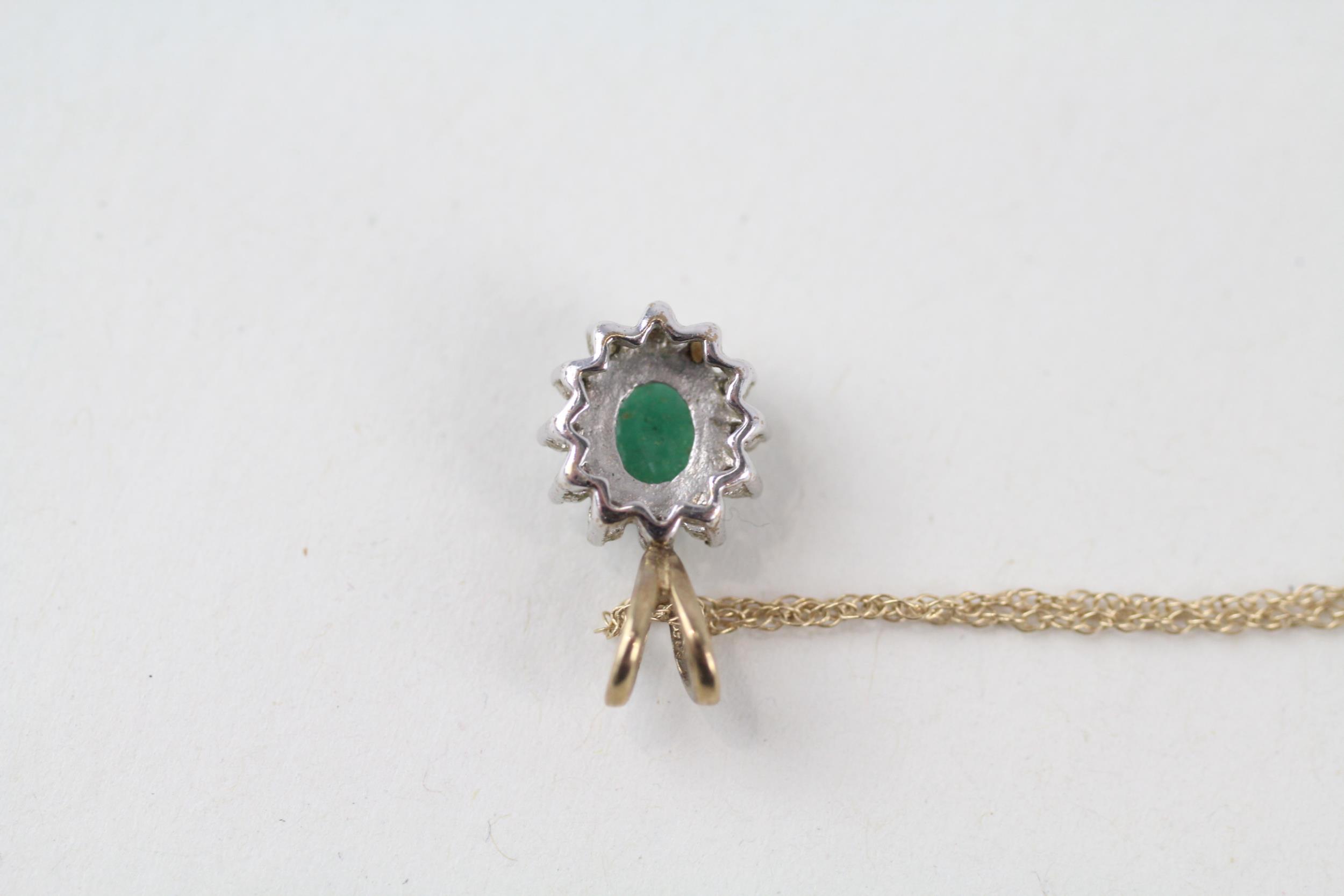 9ct gold emerald & diamond cluster pendant & chain (1.3g) - Image 4 of 4