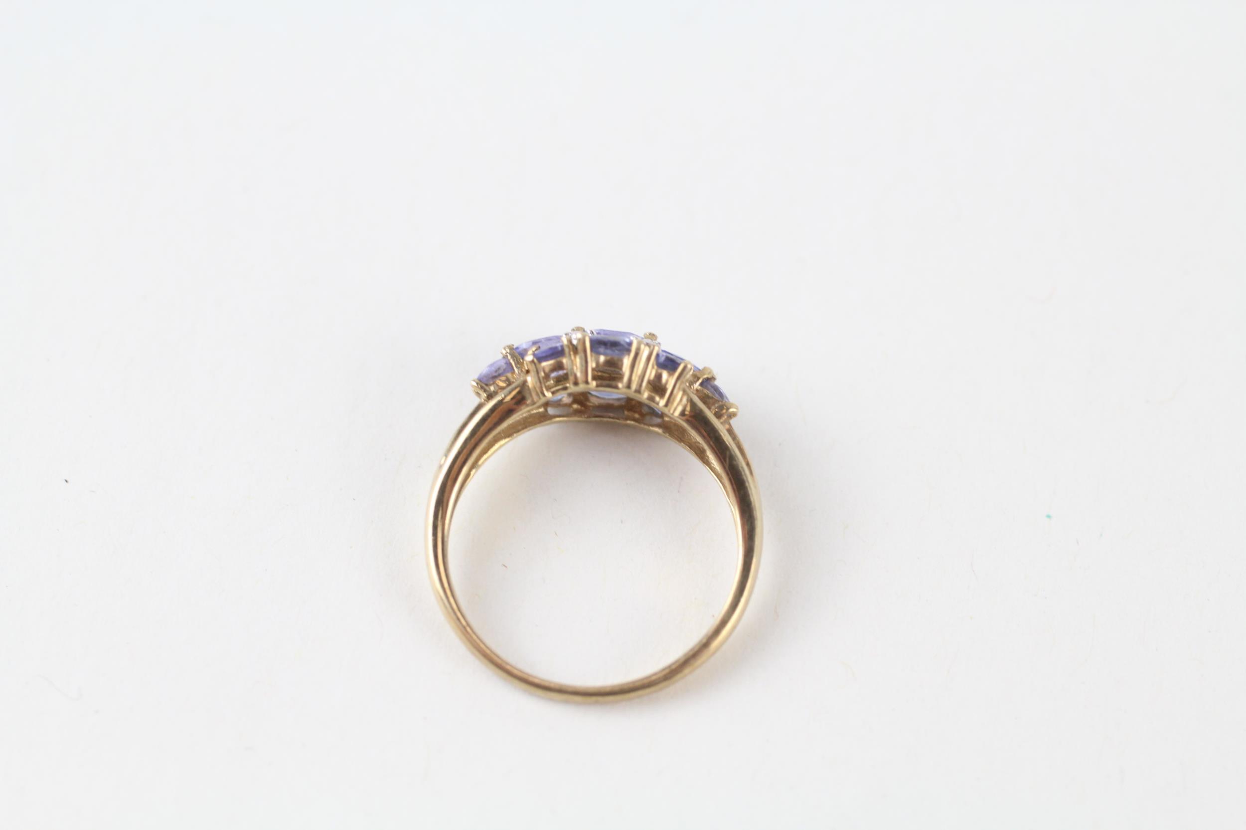 9ct gold tanzanite & diamond cluster ring (2.3g) Size M - Image 4 of 4