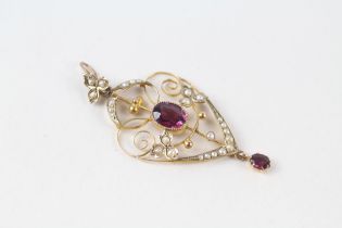 9ct gold Edwardian purple garnet & seed pearl pendant (2.1g)