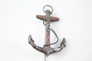 Silver antique anchor design brooch (13g)