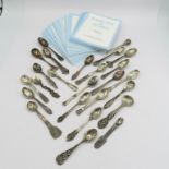 A large collection of Hamilton and Inches spoons with all paperwork 142g //