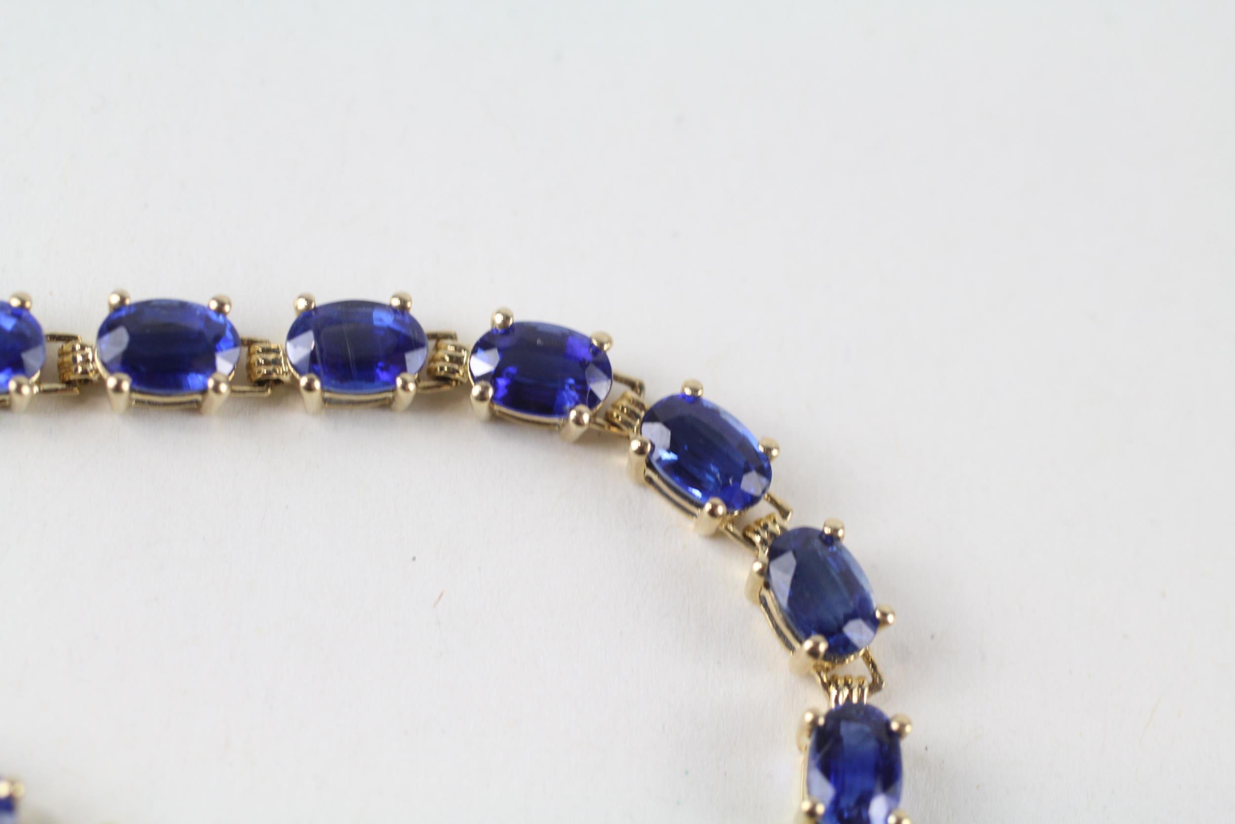 9ct gold kyanite bracelet (9.6g) - Image 3 of 4