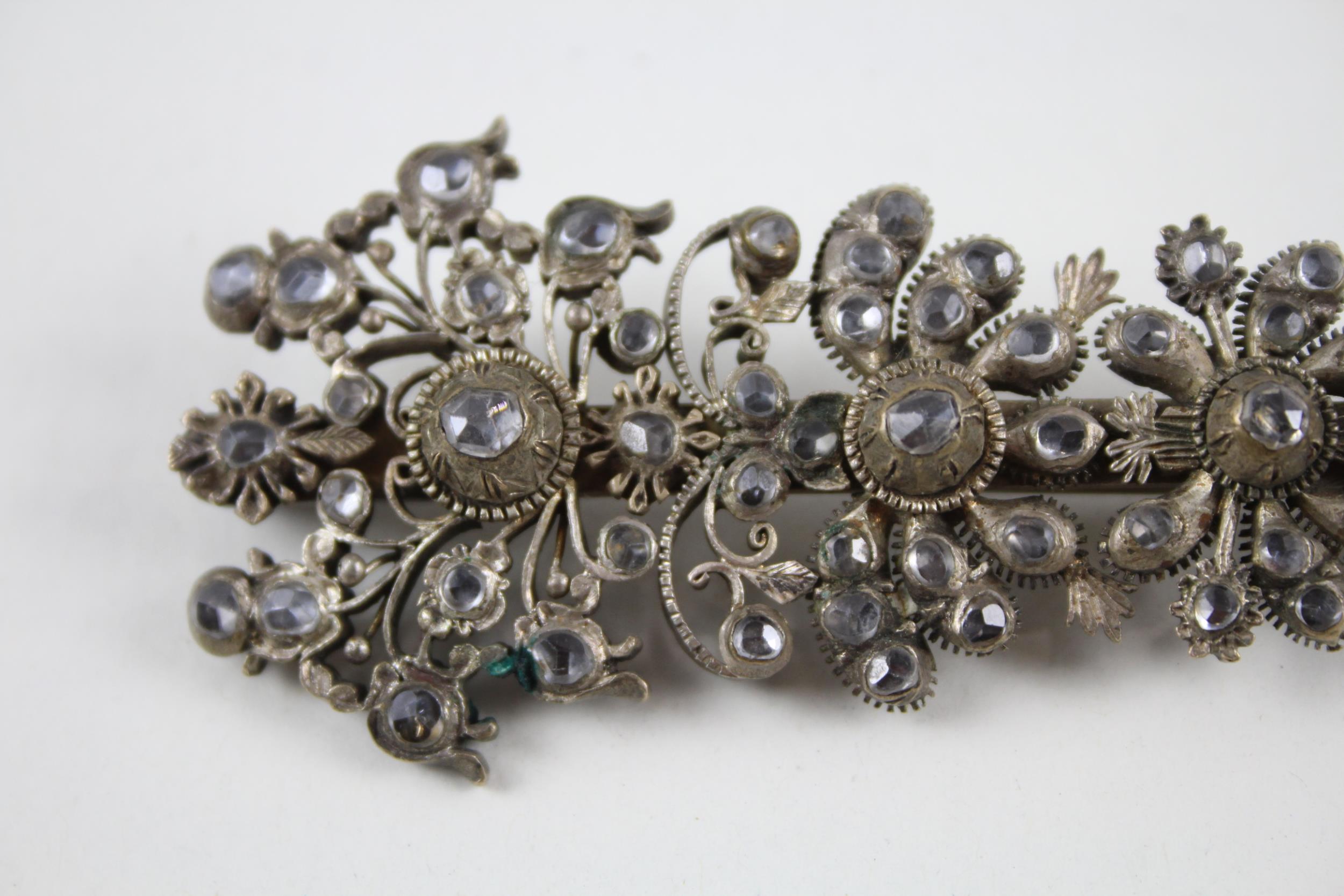 Antique brooch set. - Image 2 of 7