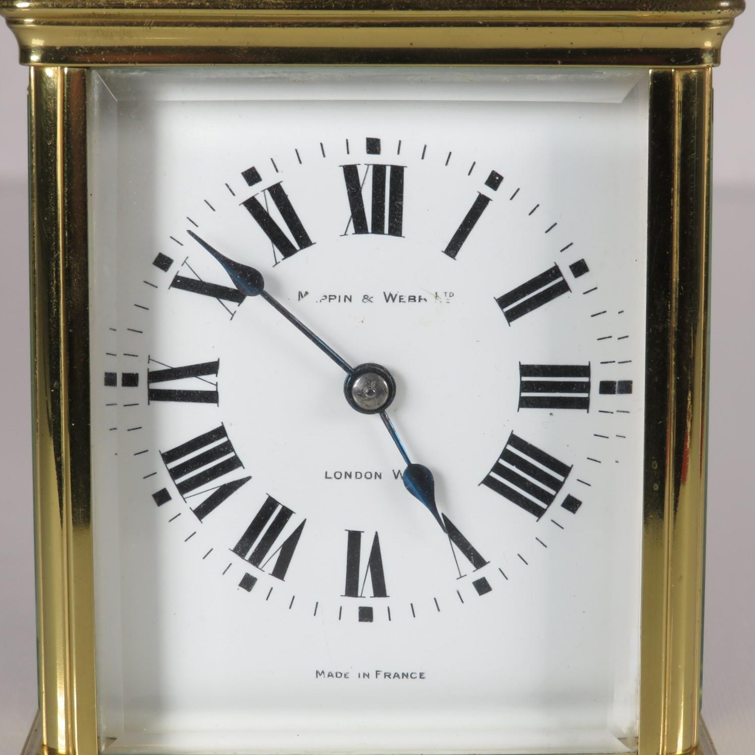 A midsize French movement carriage clock. Clock runs. 120mm x 80mm // - Image 2 of 6