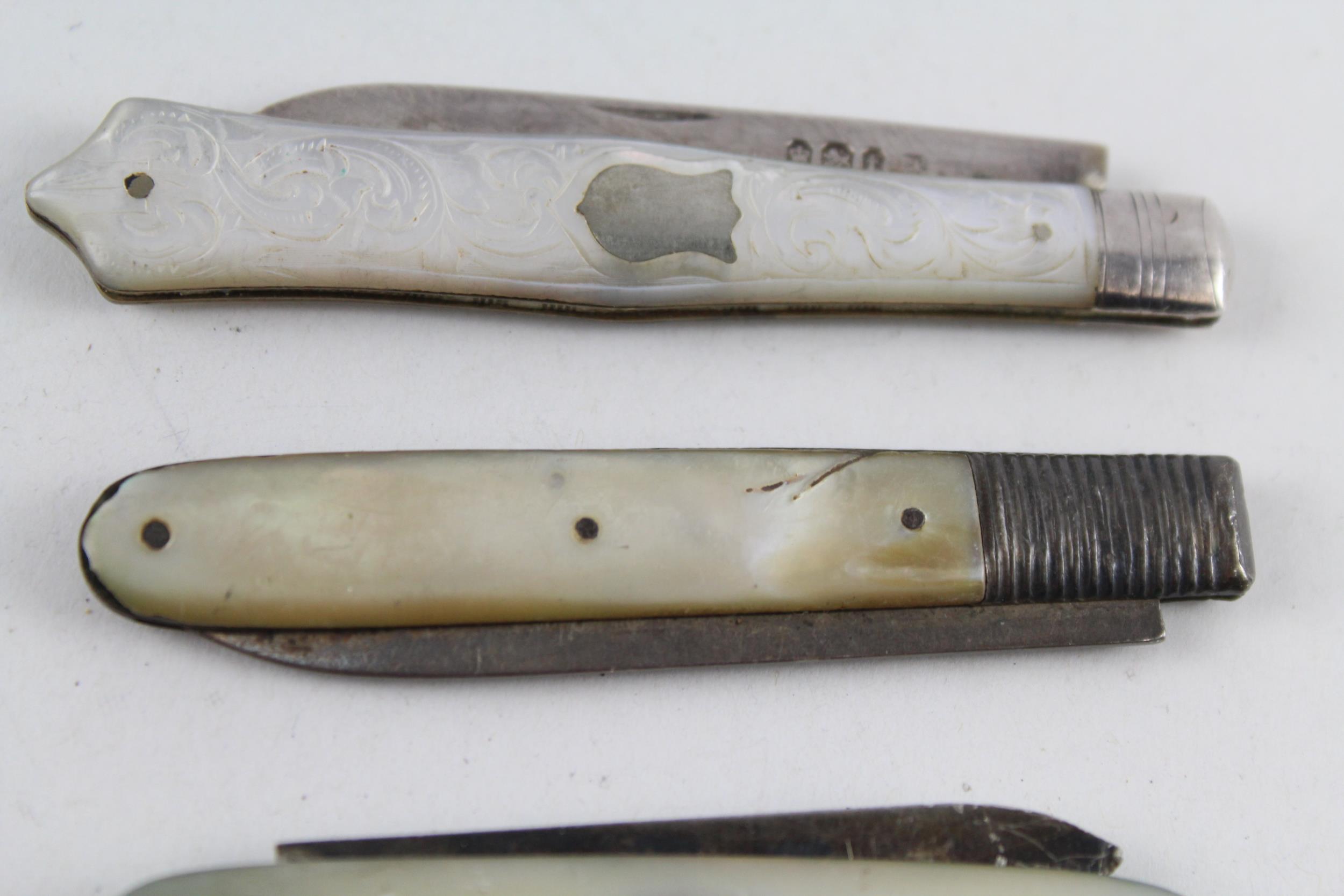 3 x Antique HM .925 Sterling Silver & Mother of Pearl Handled Fruit Knives 61g // In antique - Bild 3 aus 4