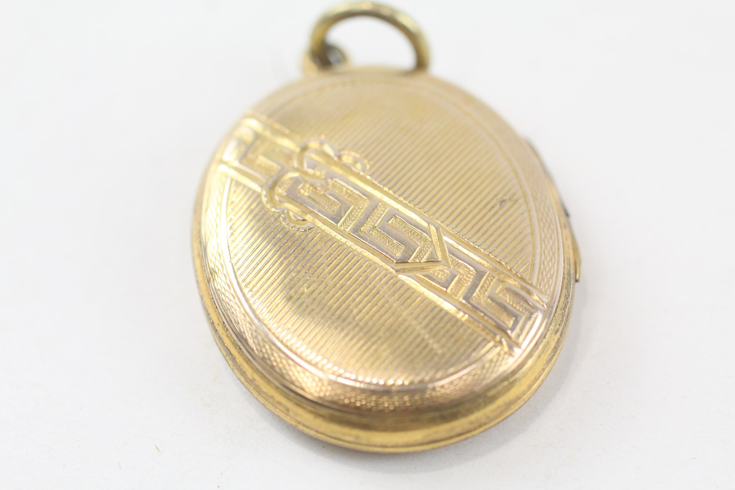 2x 9ct gold back & front locket pendants with buckle & enamel detail (15.9g) - Image 4 of 5