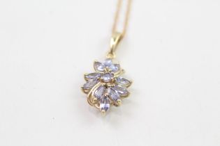 9ct gold tanzanite floral pendant necklace (2.5g)