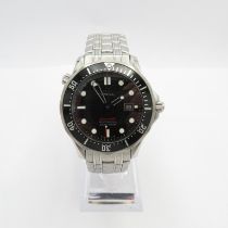 Omega Seamaster Professional 300m Gents quartz divers wristwatch. Working at time of listing.