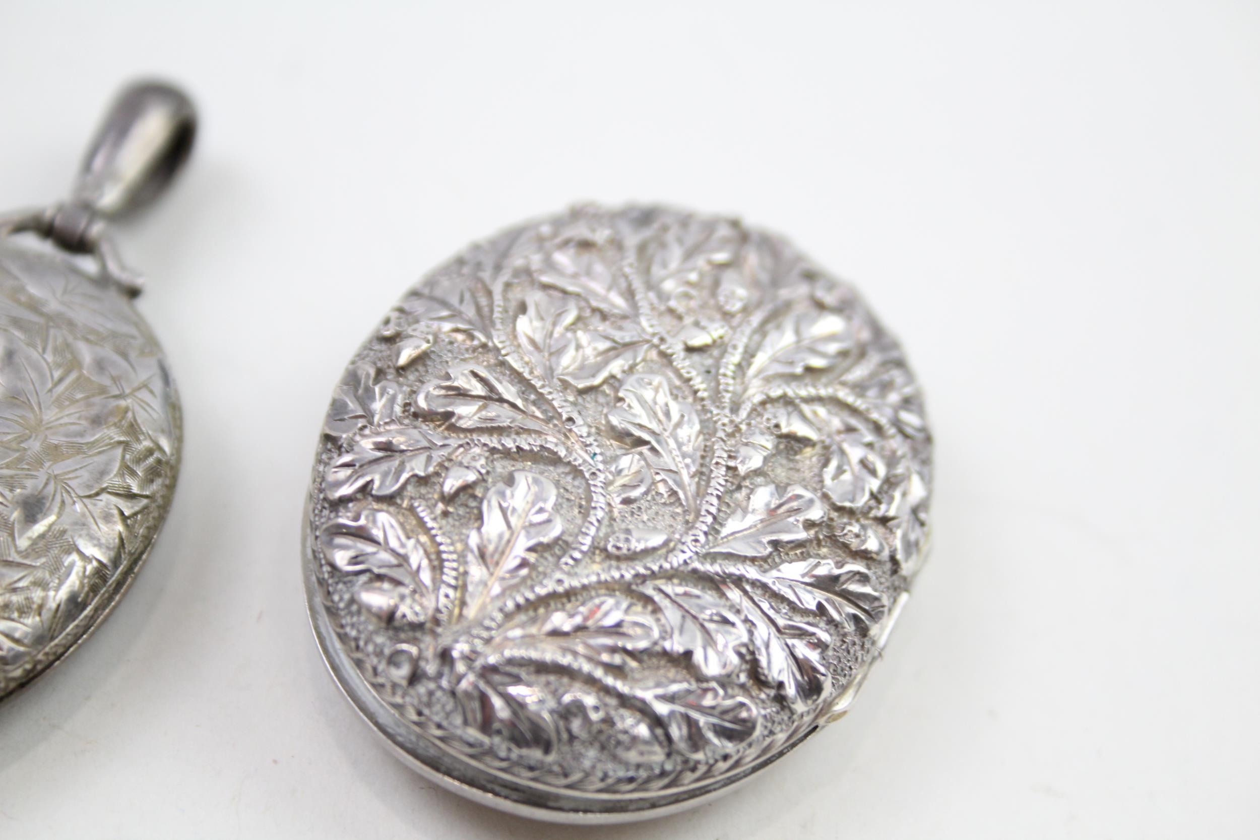 Two silver antique locket pendants (28g) - Image 3 of 5