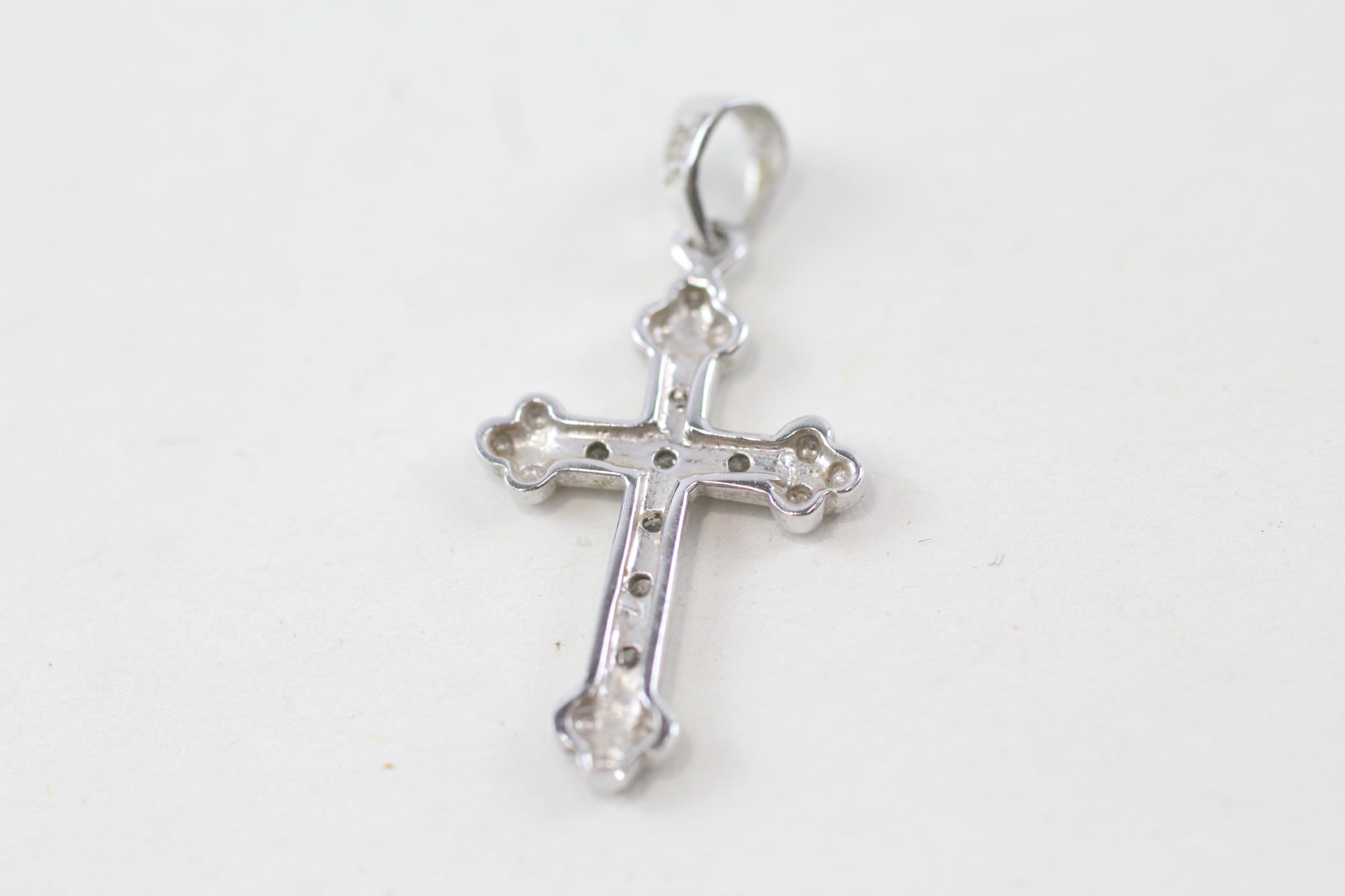 2 x 9ct white gold diamond cross pendants (2.2g) - Image 4 of 5