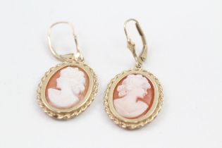 9ct gold shell cameo drop earrings (5.1g)