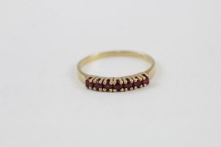 18ct gold vintage ruby half eternity ring in a claw setting (1.5g) Size Size N