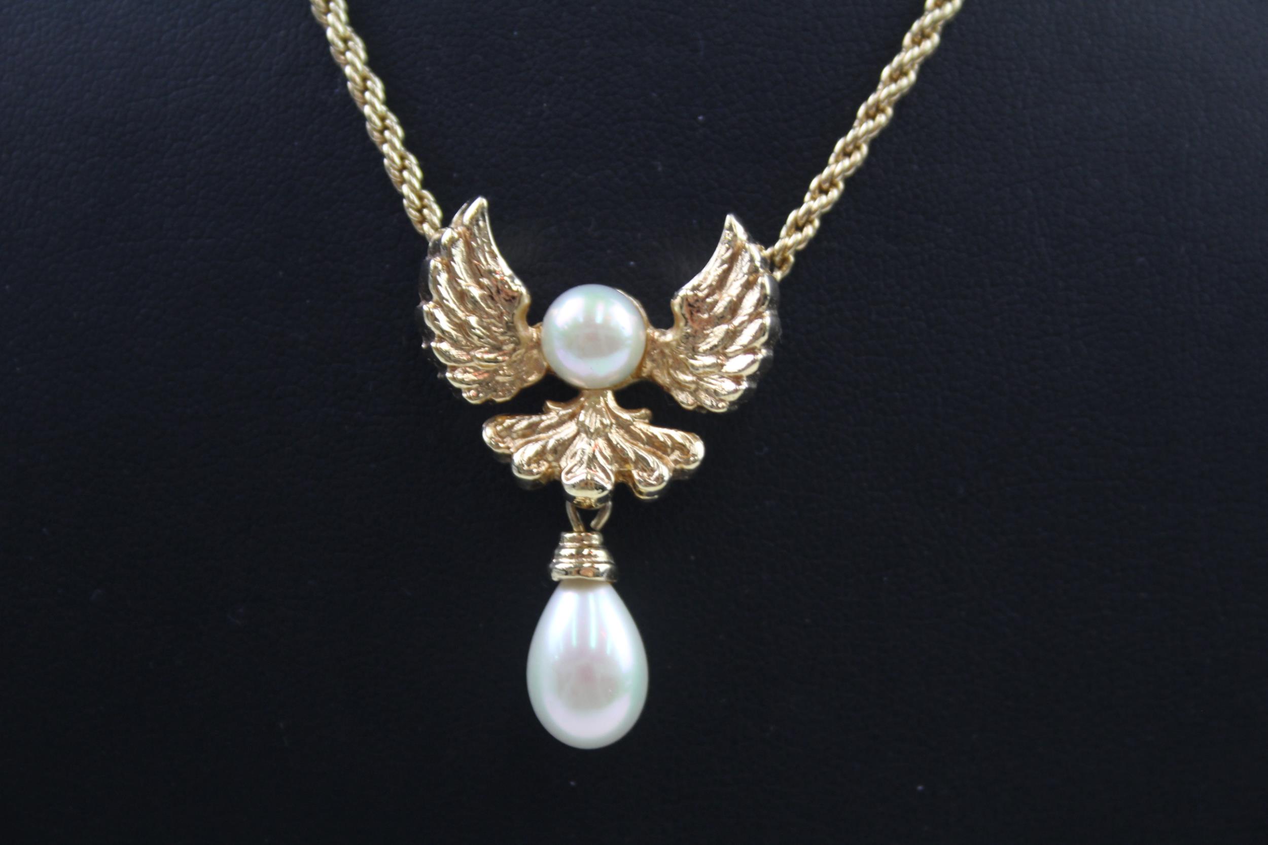 Gold tone wing pendant necklace by designer Christian Dior (14g) - Image 3 of 5