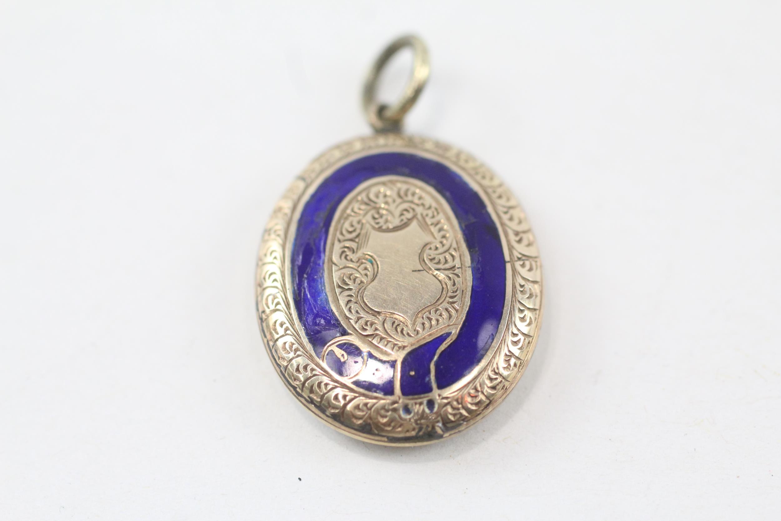 2x 9ct gold back & front locket pendants with buckle & enamel detail (15.9g) - Image 2 of 5