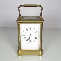 Chiming mid sized carriage clock - clock runs and chimes but requires service 135mm x 95mm //