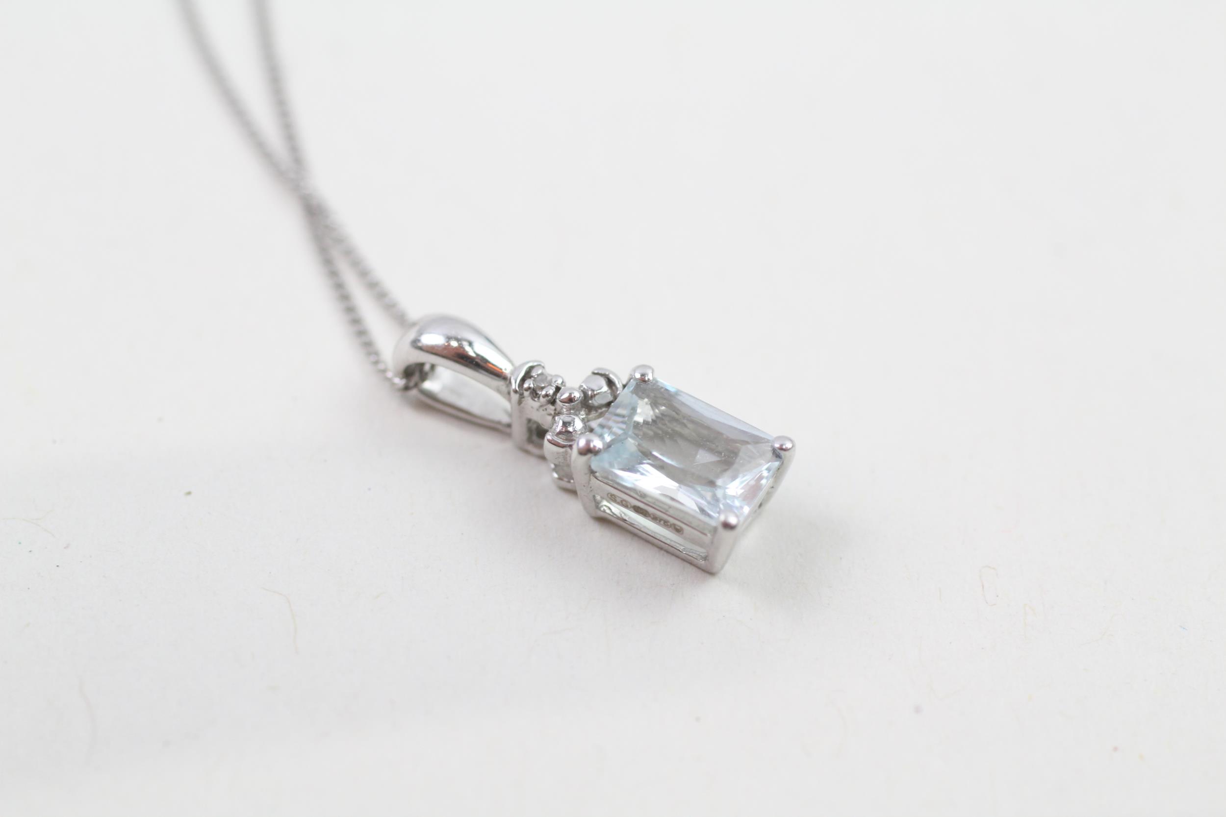 9ct white gold diamond & aquamarine pendant necklace (1.7g) - Image 2 of 4