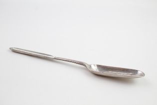 Antique .925 Sterling Silver Bottom Marked Marrow Scoop (40g) // Length - 21cm In antique