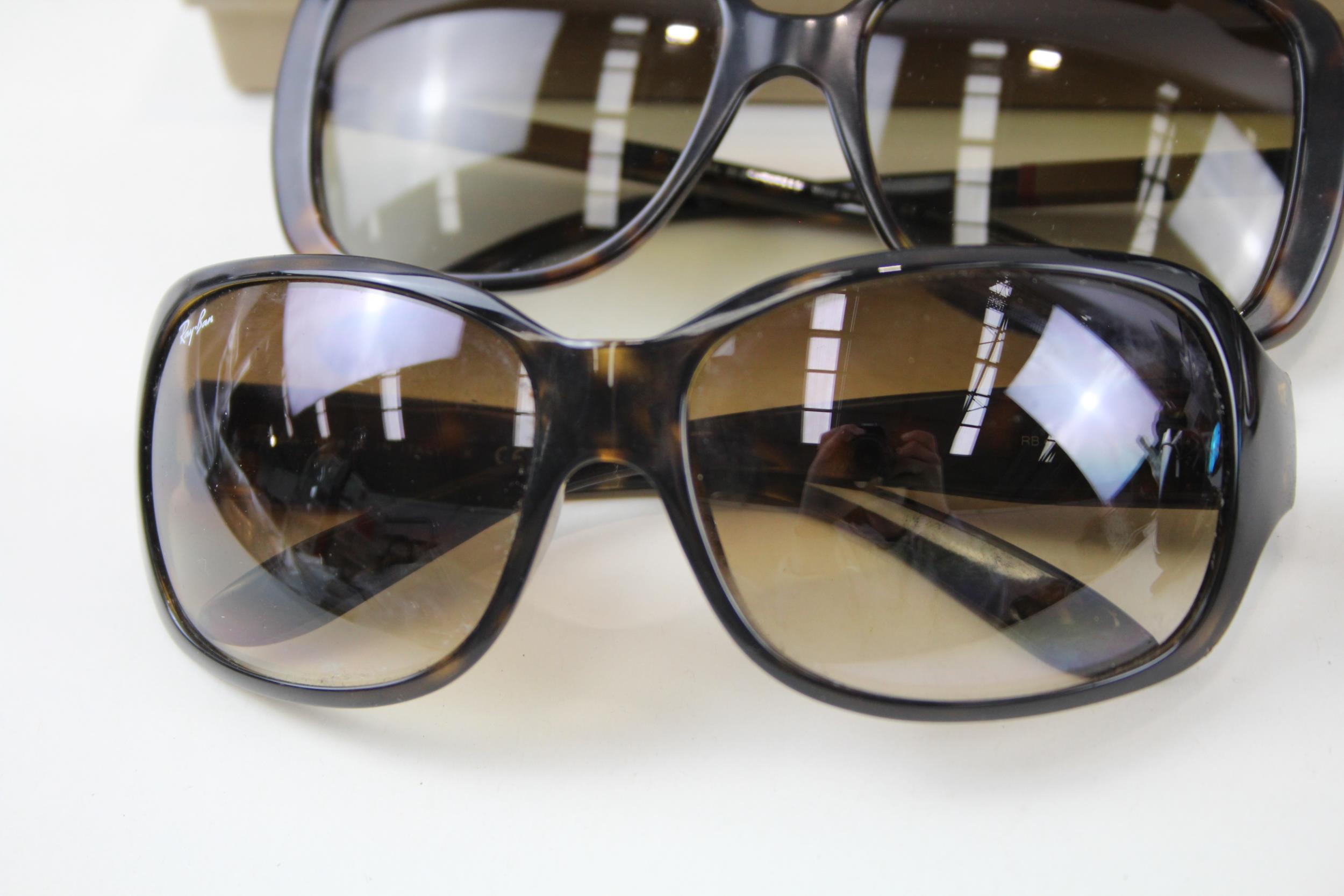 4 x Designer Sunglasses Assorted Inc Prada, Burberry, Fendi, Cases, Etc // Items are in previously - Bild 3 aus 7