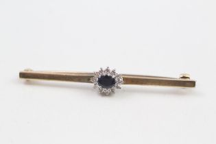9ct gold diamond & sapphire cluster bar brooch (2.8g)