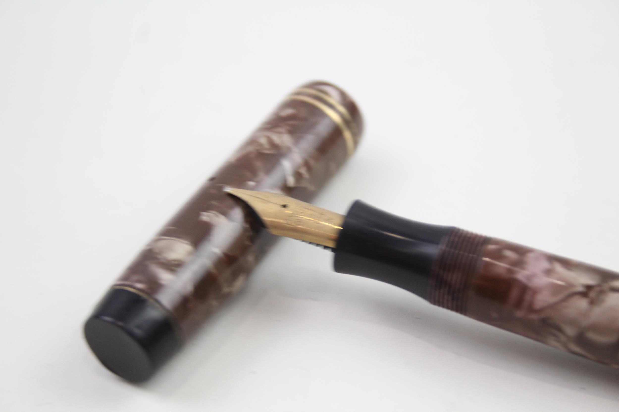 Vintage PARKER Duofold Brown Fountain Pen w/ 14ct Gold Nib WRITING // Dip Tested & WRITING In - Image 2 of 6