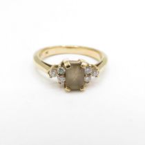 HM 9ct gold ring with smoky quartz and CZ centre stone (2.9g) Size M