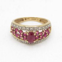 9ct gold diamond & ruby dress ring (2.9g) Size N