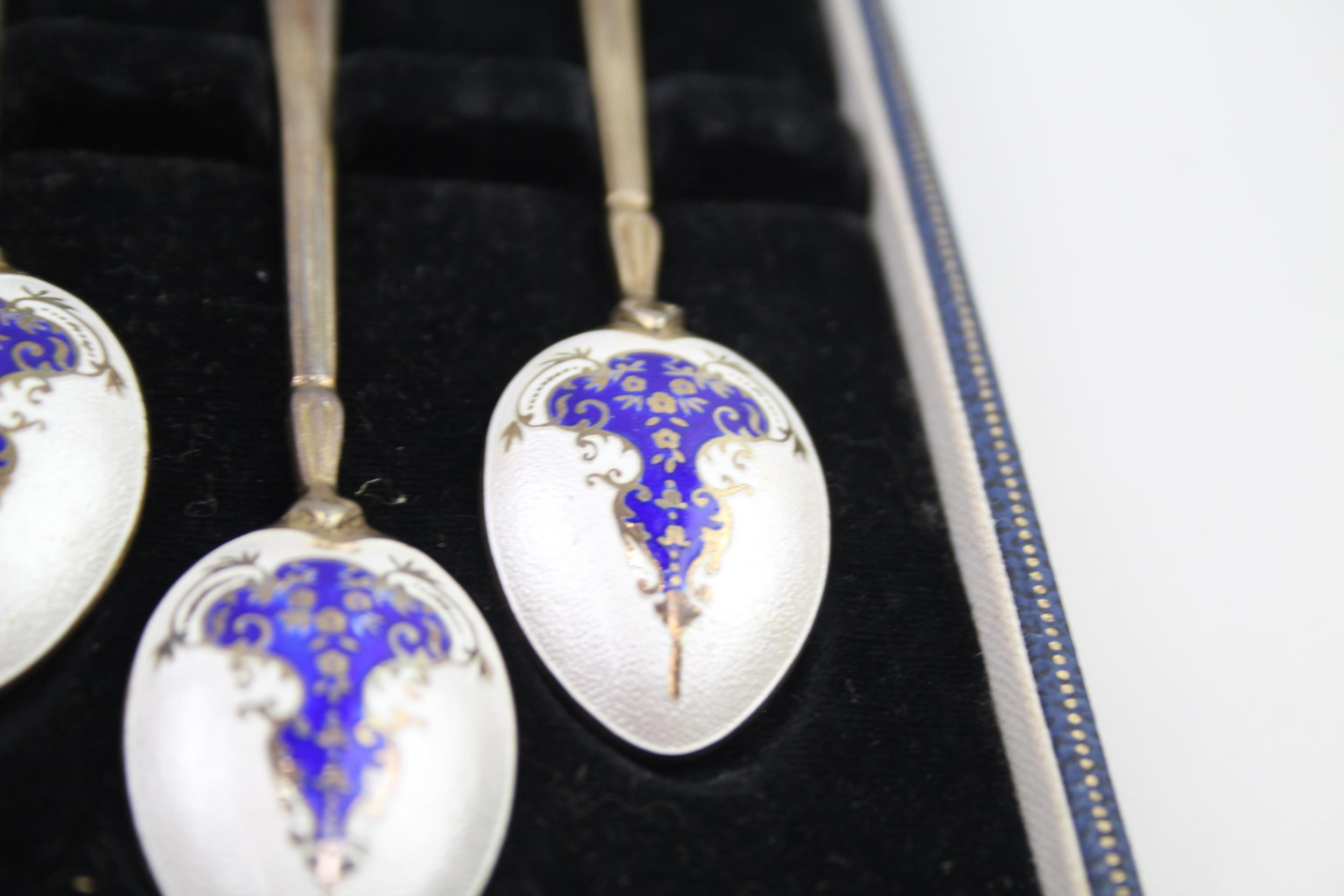 6 x Vintage 1961 Birmingham Sterling Silver Teaspoons w/ Enamel, Case (69g) // w / Guilloche Enamel, - Image 7 of 7