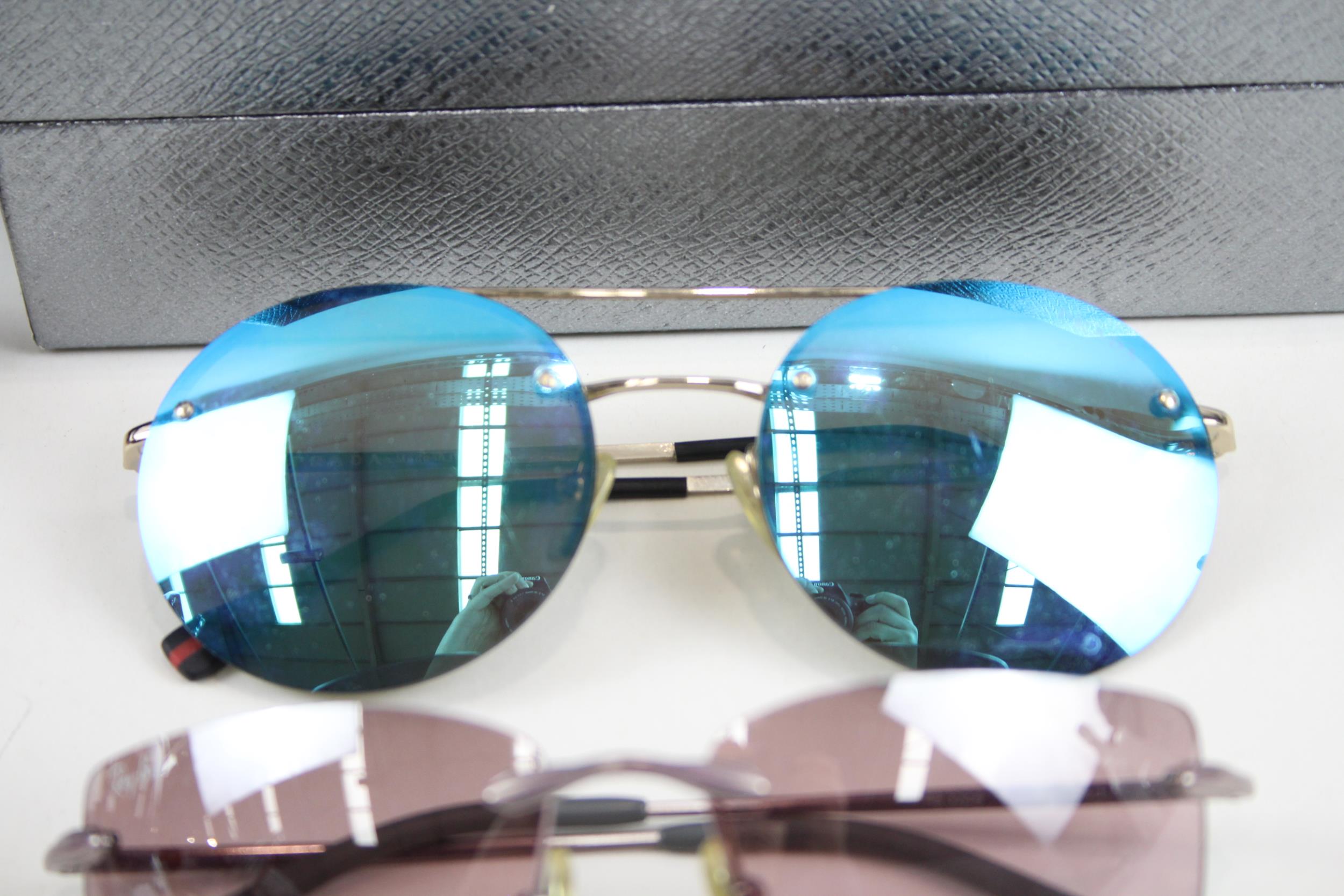 4 x Designer Sunglasses Assorted Inc Prada, Burberry, Fendi, Cases, Etc // Items are in previously - Bild 6 aus 7