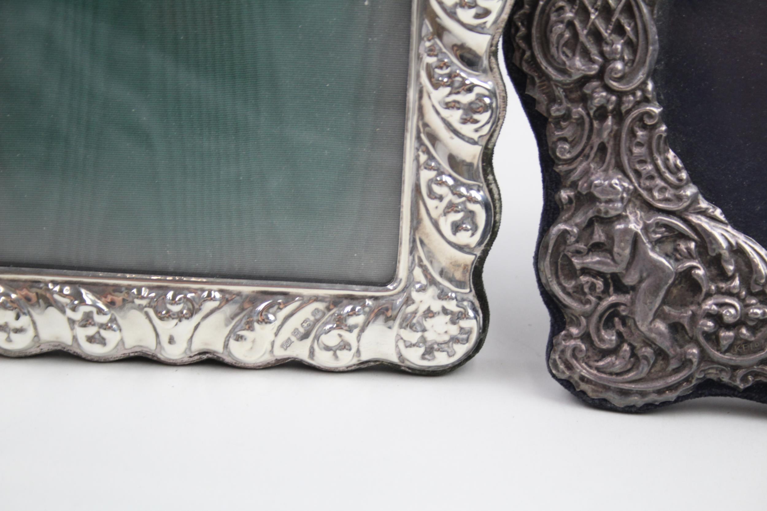 2 x Vintage HM .925 Sterling Silver Medium Photograph Frames Inc Cherubs 422g // In vintage - Image 4 of 8