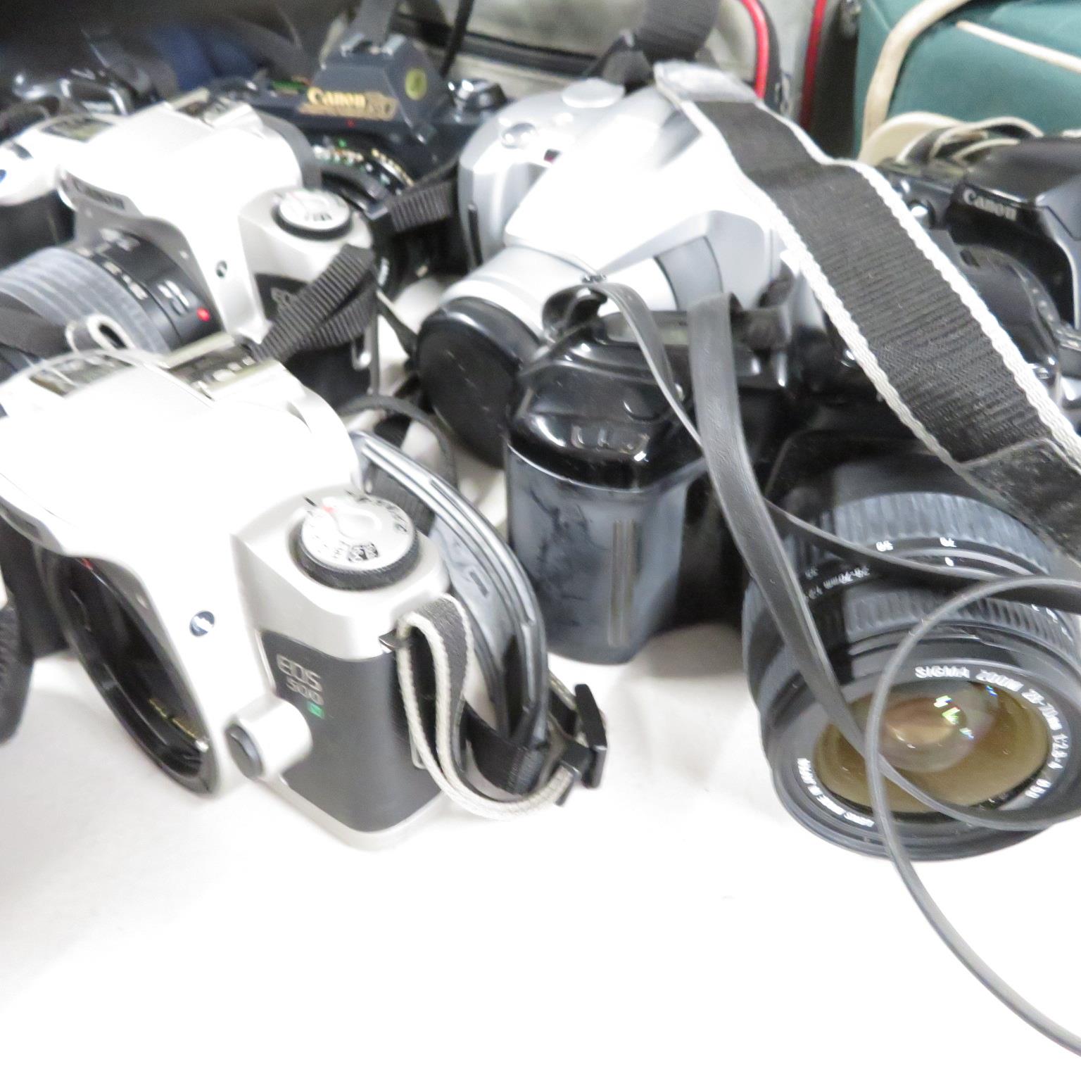 SLR Film Cameras Inc Canon, Olympus & Minolta w/ Some Lenses Job Lot x 10 // SLR Film Cameras Inc - Image 2 of 3