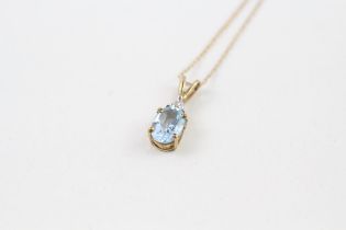 9ct gold diamond & topaz pendant necklace (1g)
