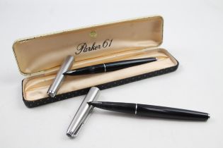 2 x Vintage PARKER 61 Black Fountain Pens 14ct Gold Nibs WRITING Inc Boxed // Dip Tested & WRITING