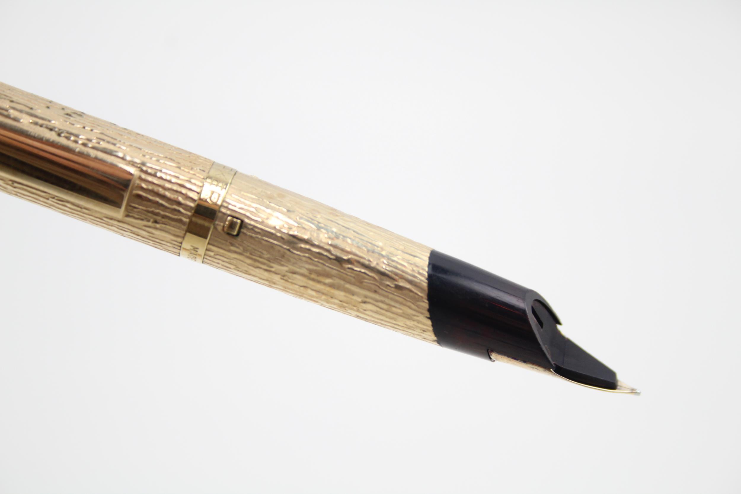 Vintage PARKER 105 Gold Plated Bark Finish Fountain Pen w/ 14ct Gold Nib WRITING // Dip Tested & - Image 5 of 6