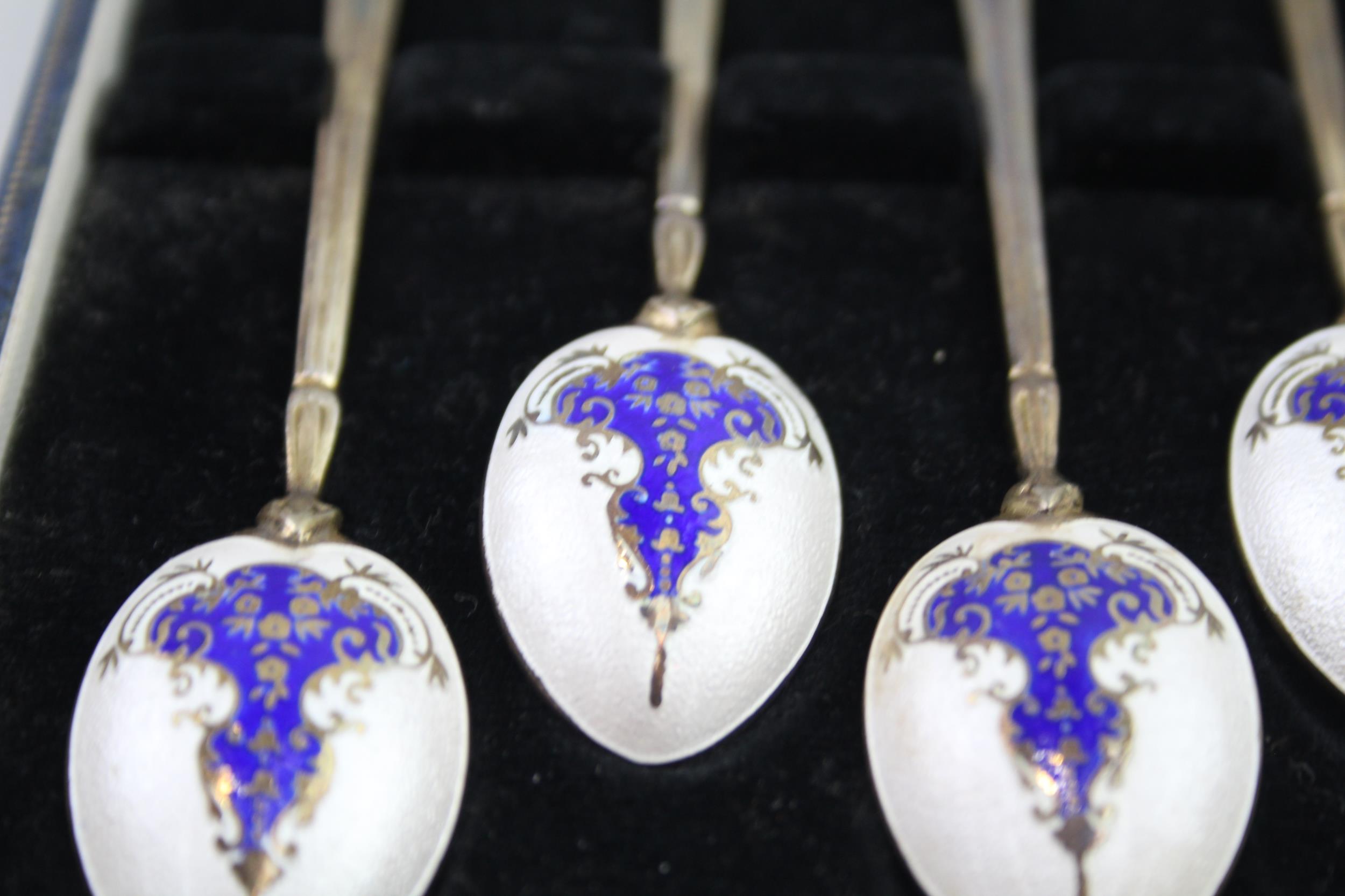 6 x Vintage 1961 Birmingham Sterling Silver Teaspoons w/ Enamel, Case (69g) // w / Guilloche Enamel, - Image 3 of 7