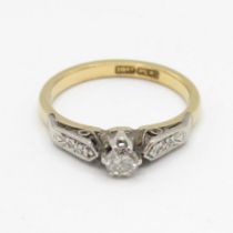 18ct gold & platinum early 20th century diamond solitaire ring with diamond shoulders (3g) Size L