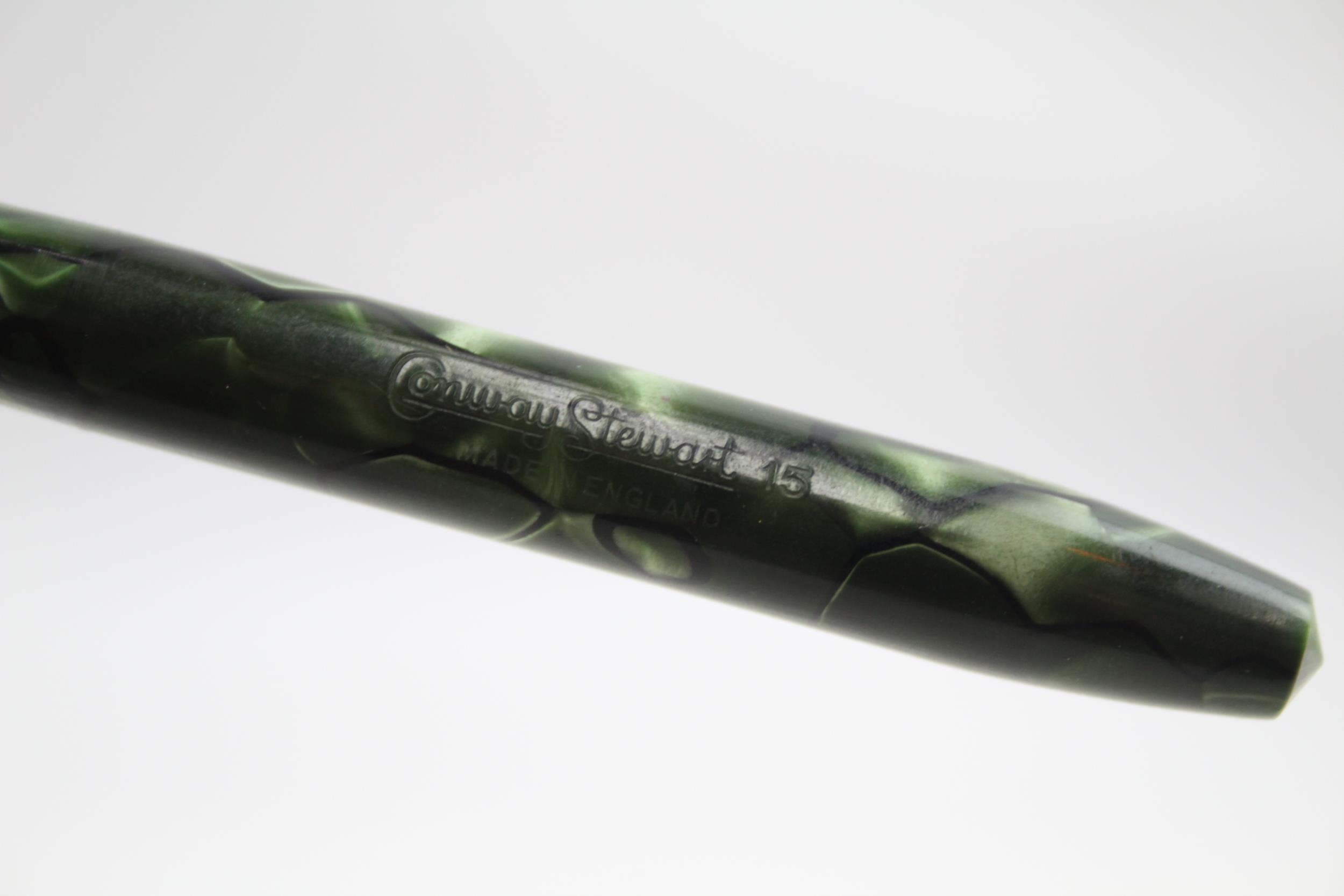 Vintage CONWAY STEWART 15 Green Fountain Pen w/ 14ct Gold Nib WRITING - DIP TESTED & WRITING In - Image 7 of 8