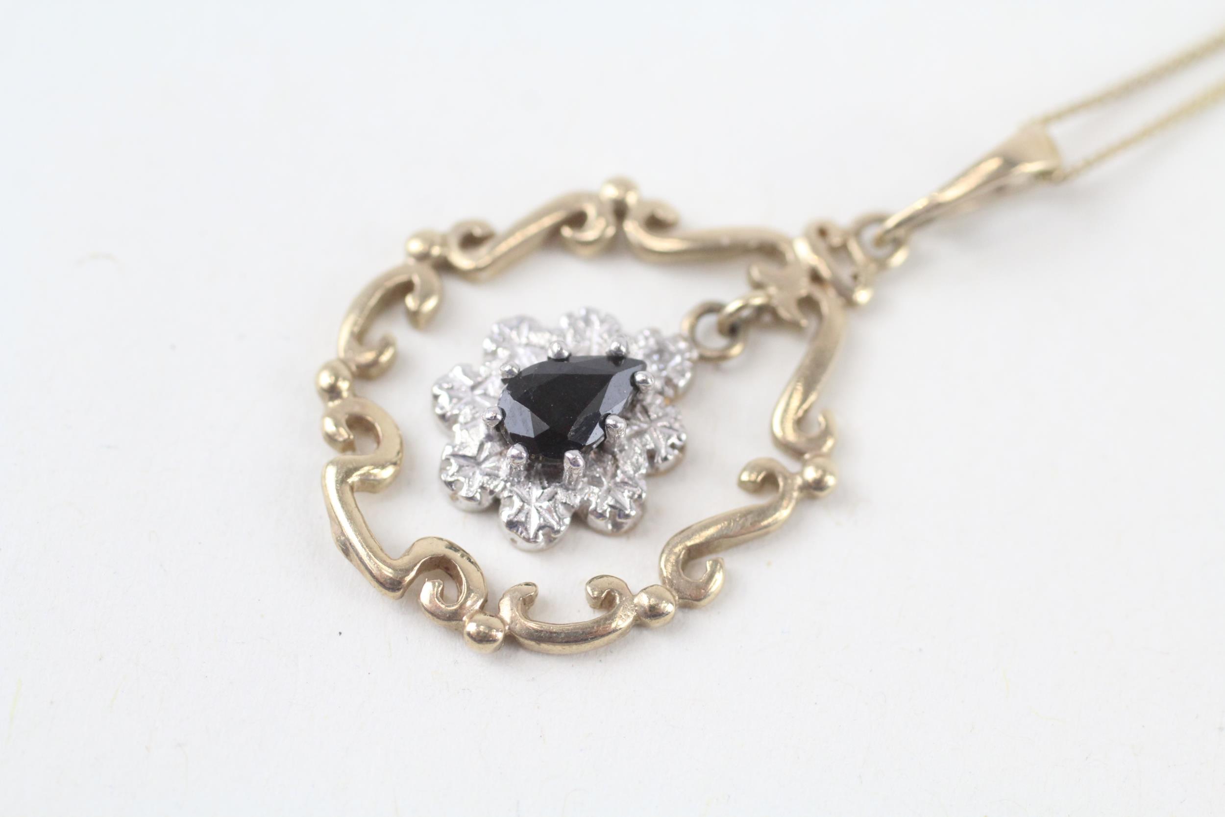 9ct gold vintage pear cut sapphire & diamond pendant with chain (2.8g) - Image 2 of 4