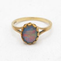 9ct gold opal triplet dress ring (2g) Size O