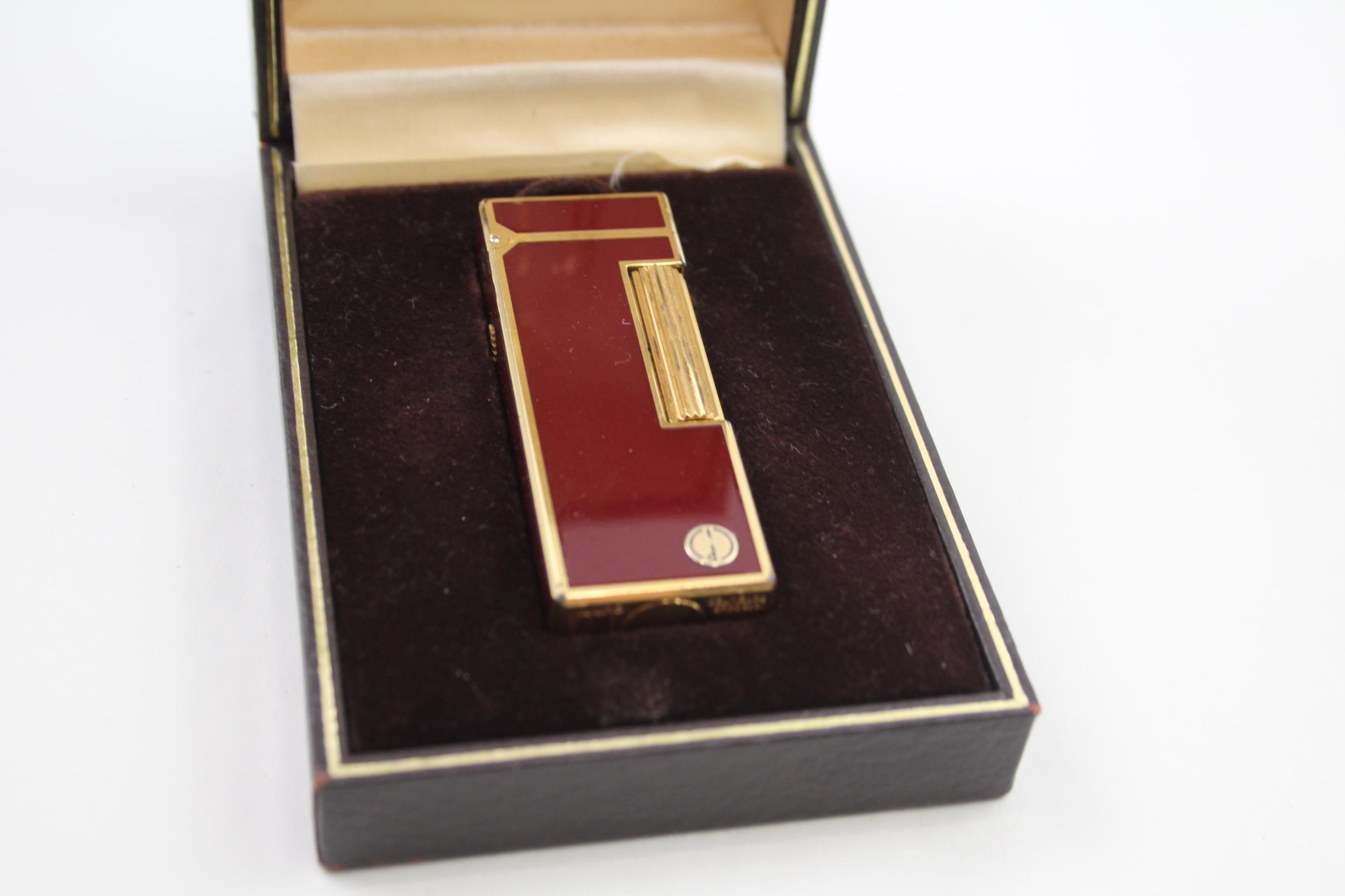 Vintage DUNHILL Rolagas Gold Plated & Red Lacquer Cigarette Lighter Boxed - UNTESTED In previously