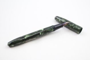 Vintage CONWAY STEWART 15 Green Fountain Pen w/ 14ct Gold Nib WRITING - DIP TESTED & WRITING In