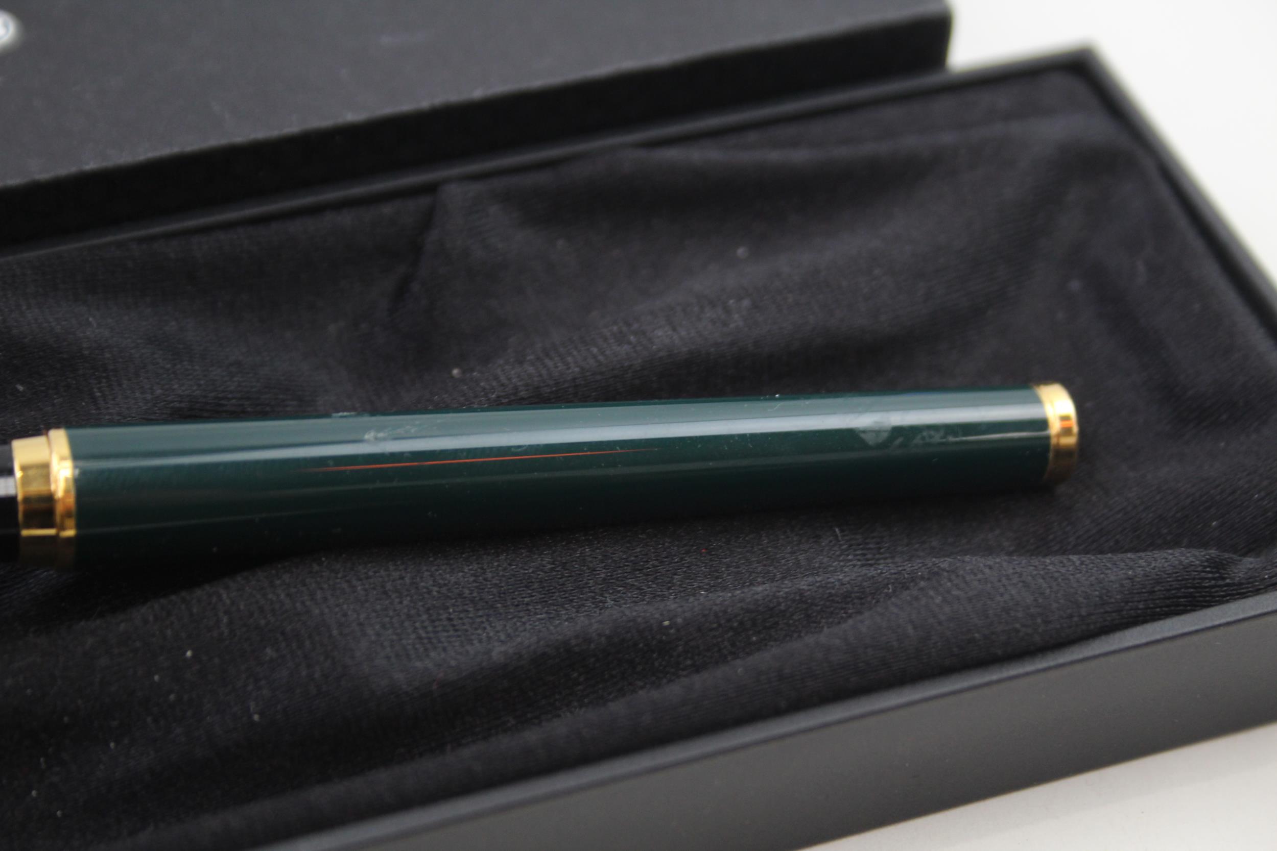 MONTBLANC Noblesse Oblige Green Cased Fountain Pen w/ 14ct Gold Nib WRITING - w/ Original Box Etc - Image 3 of 6