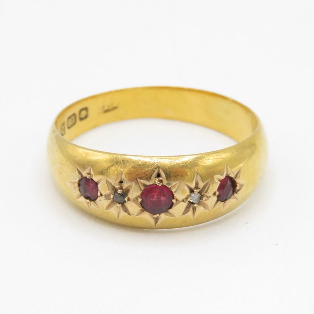 18ct gold antique red paste & diamond ring, hallmarked: Chester 1906 (2g) Size O