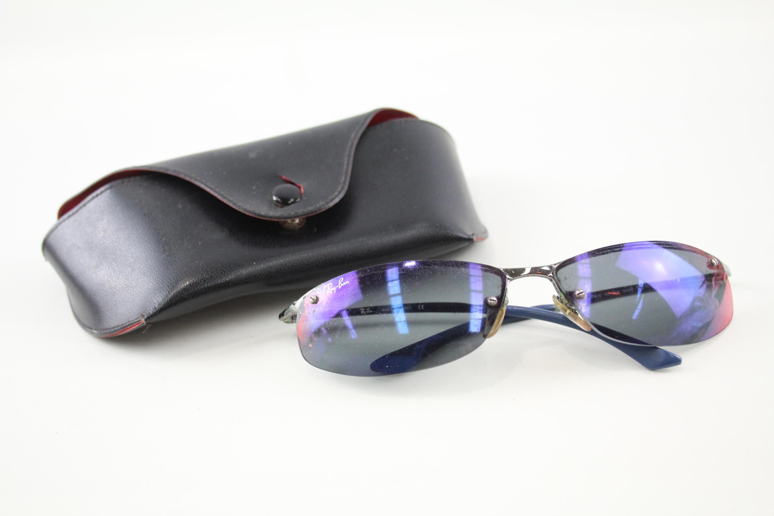 Rayban Sunglasses / Glasses Inc Cases x 5 - In previously owned condition Signs of use & wear Please - Image 2 of 5